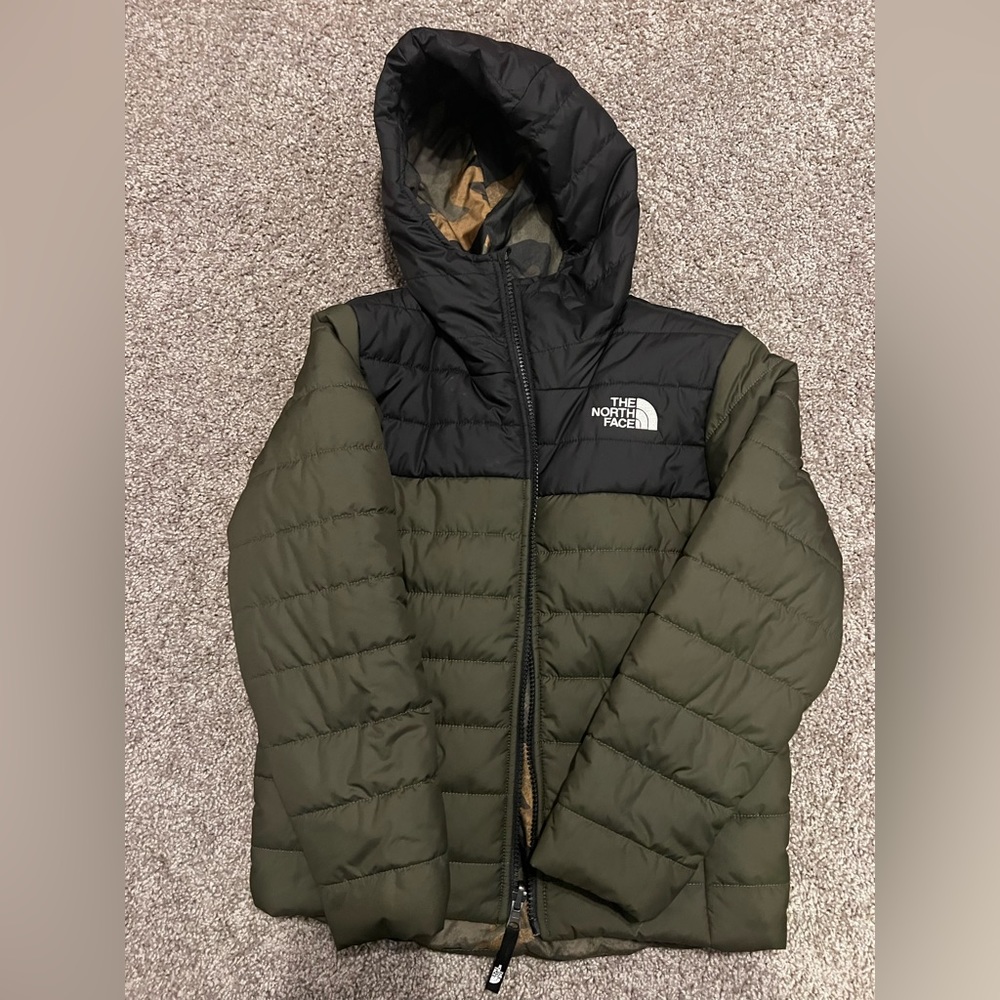 North Face puffer jacket, youth medium, reversible, great condition
